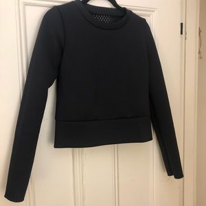 Alo crop perforated back pullover